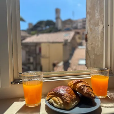 Wood Forville Suquet View * Cannes